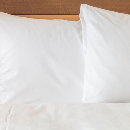 Holiday Inn Express & Suites Oshawa Downtown - Toronto Area By Ihg Εξωτερικό φωτογραφία